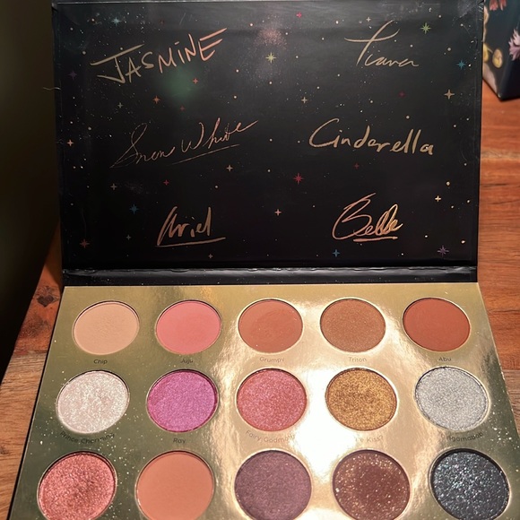Colourpop Designer Collection - Picture 3 of 6